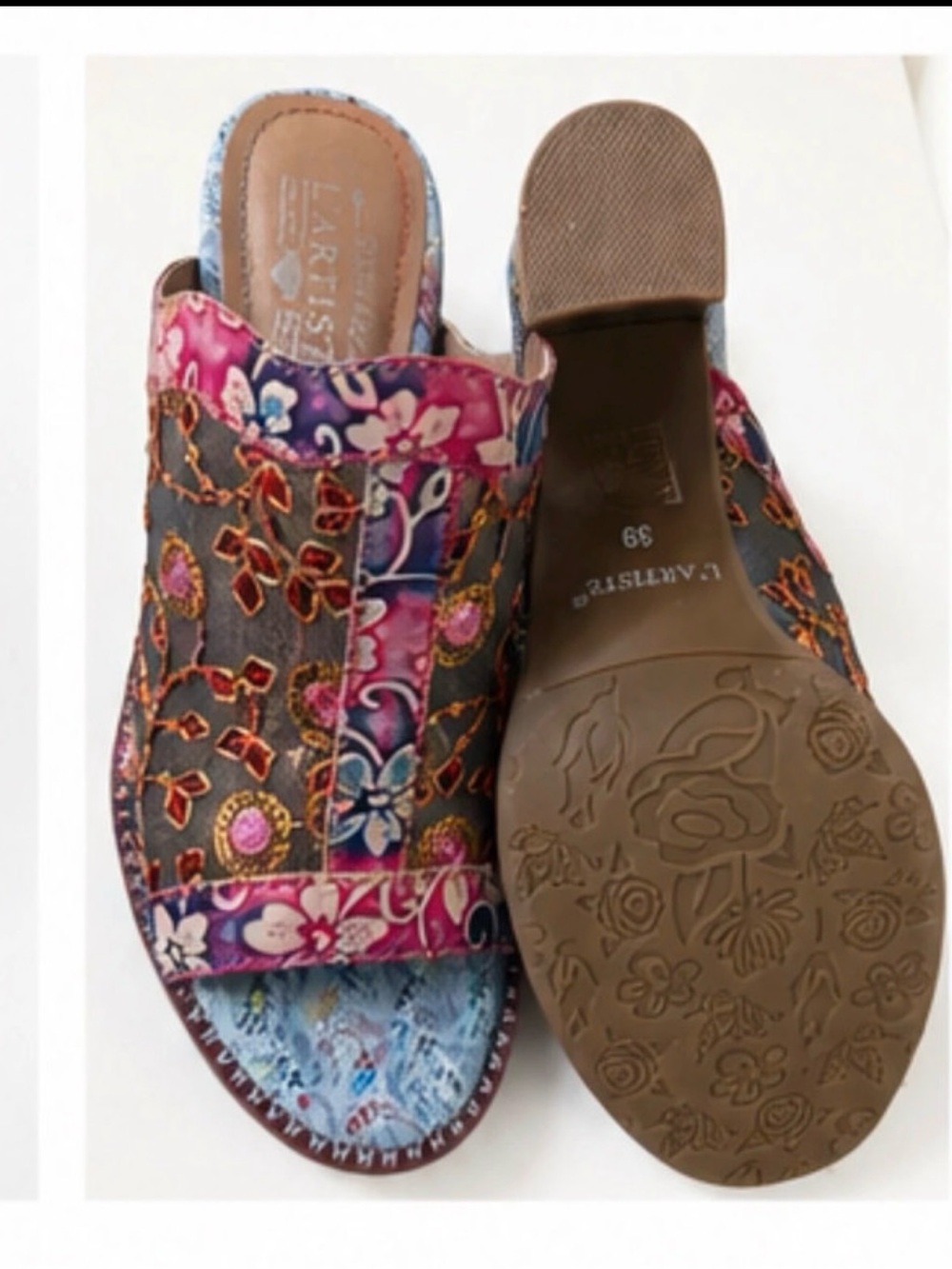 Spring Step Multicolor Embroidered Open-Back Mule with Patterned Heel - Picture 4 of 5